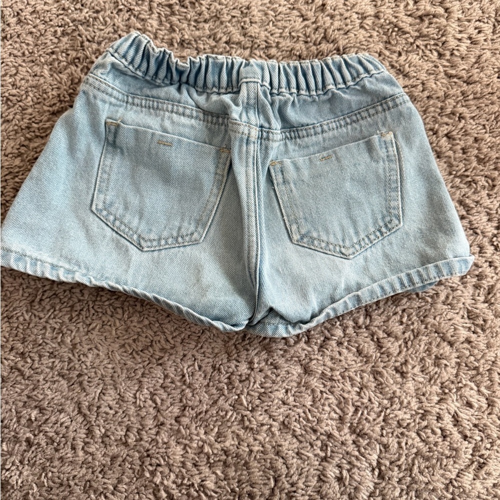 Preloved SHEIN Light Blue Denim Shorts - Picture 2 of 3